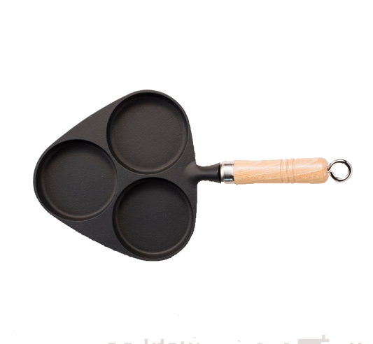 岩鑄|3格目玉燒|付木柄|3格鍋/南部鐵器/多功能鐵鍋/鑄鐵鍋/目玉燒/早餐好幫手/煎蛋鍋 24018