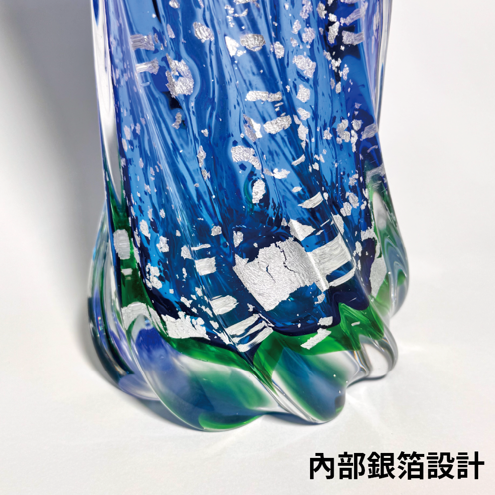 日本津輕玻璃|水藍花形銀箔玻璃花瓶|