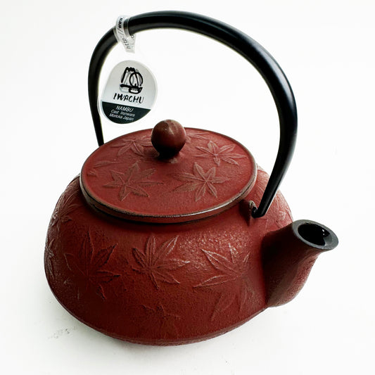 🫖 岩鑄|0.65L 5型急須楓葉茶|紅色附濾網/南部鐵器/鐵壺/急需/鐵瓶/泡茶/琺瑯塗層/茶壺/鑄鐵壺-42349