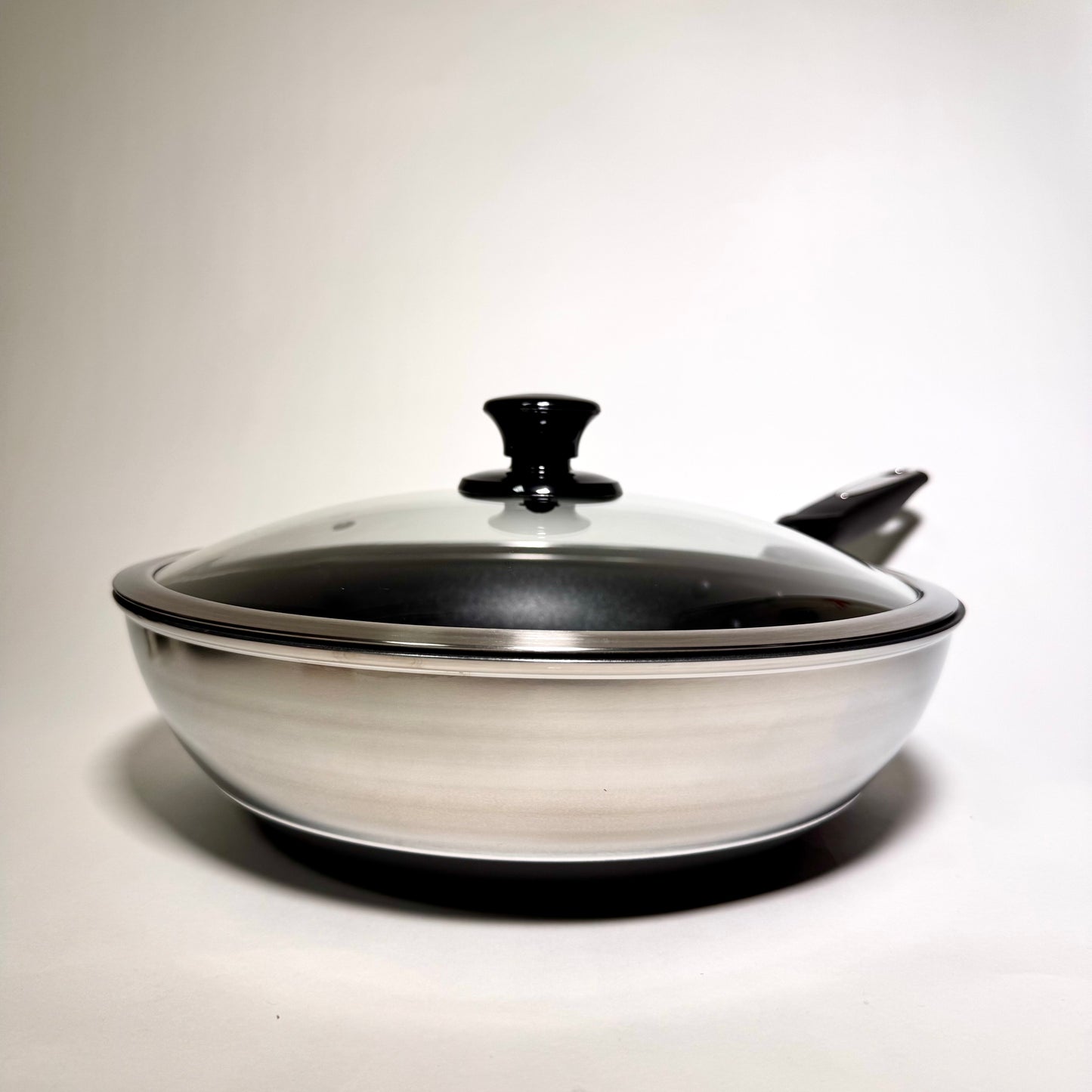 北陸|日本製 30cm不沾圓底煎炒鍋|IH爐適用|大金頂級塗層