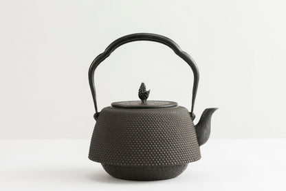 🫖 岩鑄｜清茂作｜工藝師名家系列｜1.8L 18型肩付アラレ鉄瓶/南部鐵器/鐵壺/鐵瓶/無塗層/泡茶/#11017